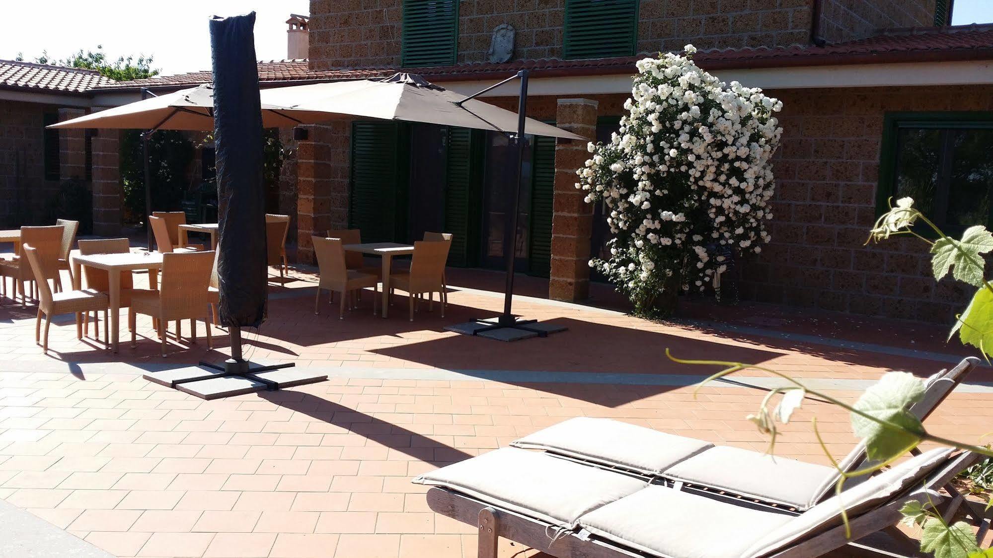 Il Giardino Nell'Orto Hotel Vetralla Exterior photo